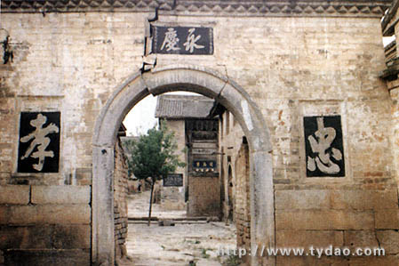 yunmeng.jpg (85998 字节)